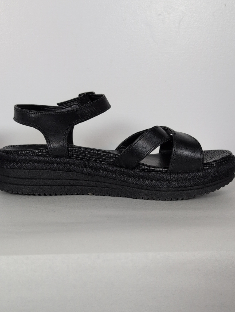 Vionic Mar Platform Sandals - Picture 6 of 12